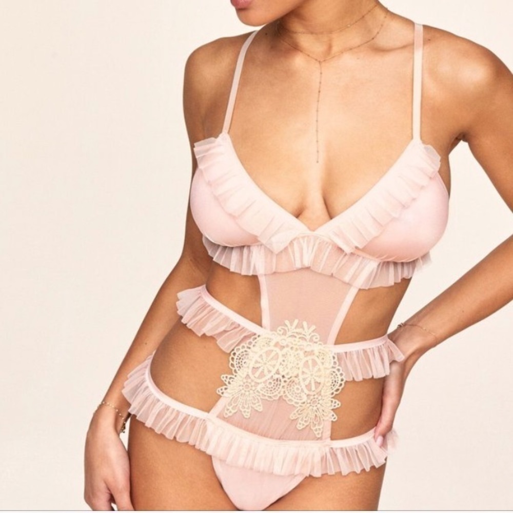 Adore me venasha bodysuit women’s NWT